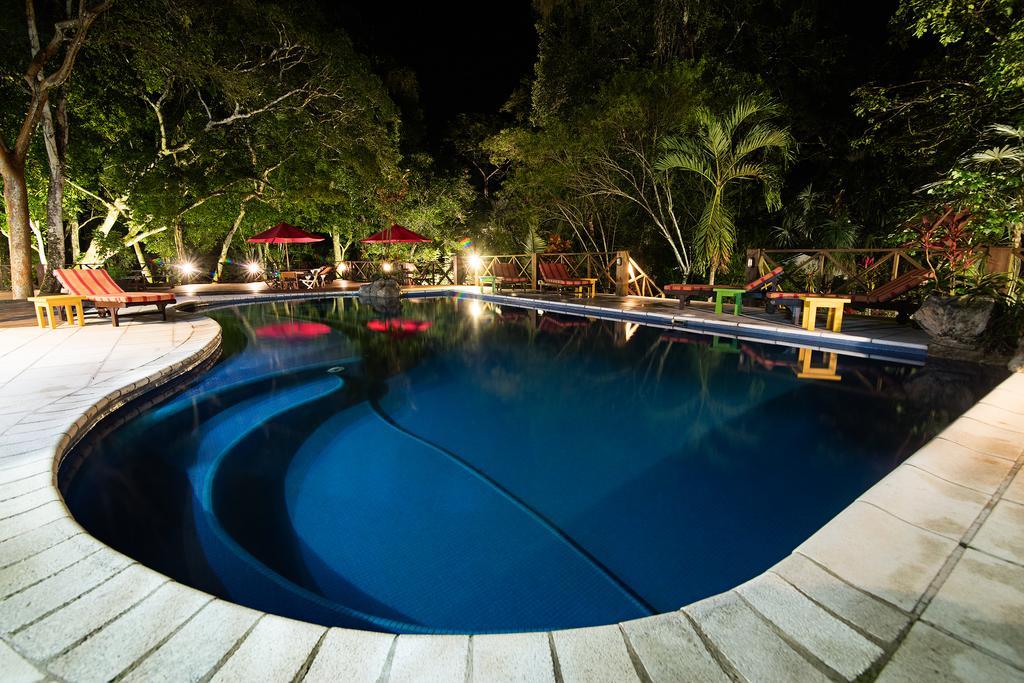 Jungle Lodge Tikal Hostal Εξωτερικό φωτογραφία