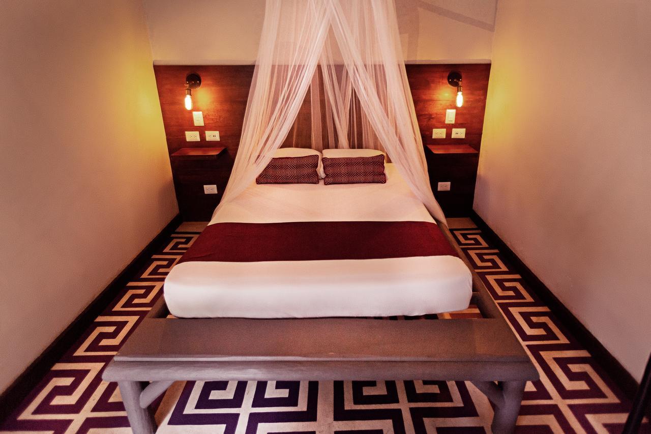 Jungle Lodge Tikal Hostal Εξωτερικό φωτογραφία
