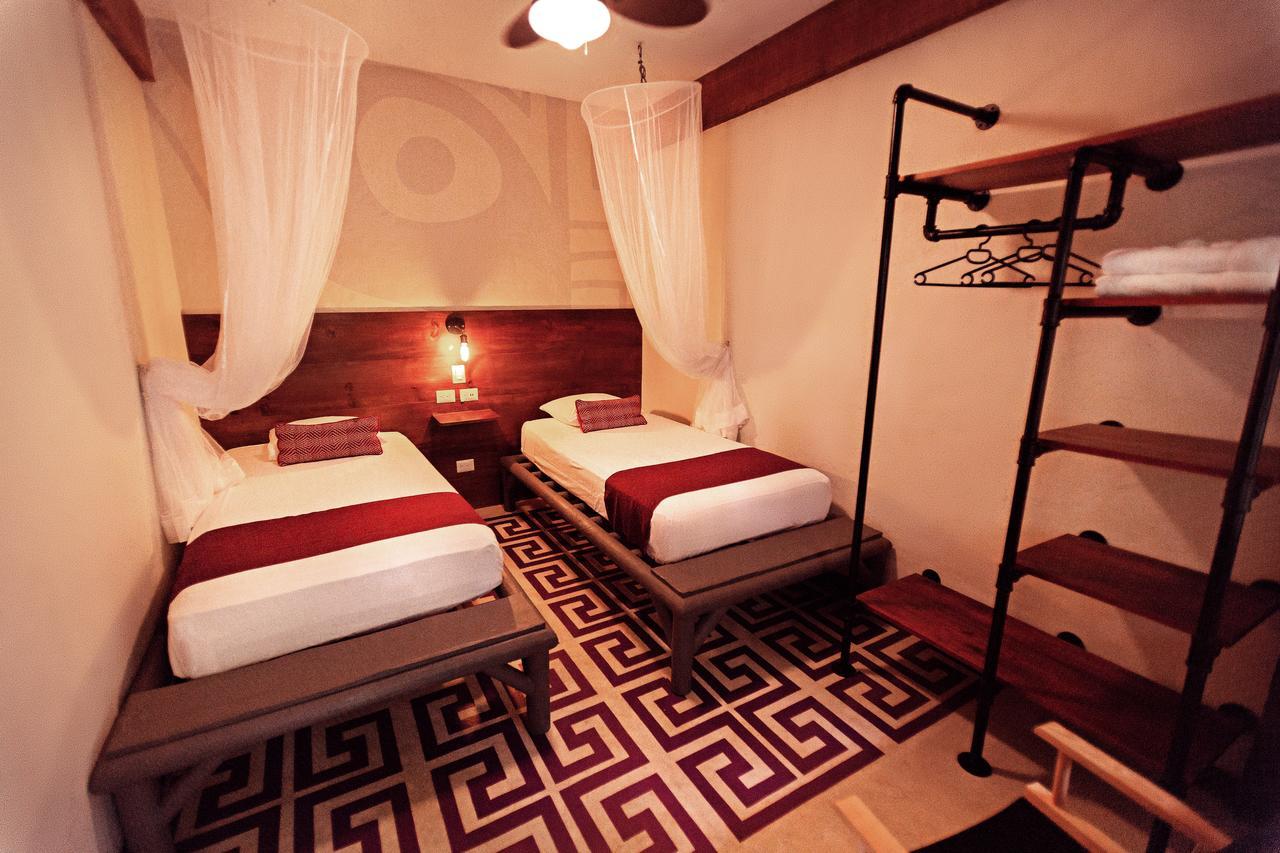 Jungle Lodge Tikal Hostal Εξωτερικό φωτογραφία