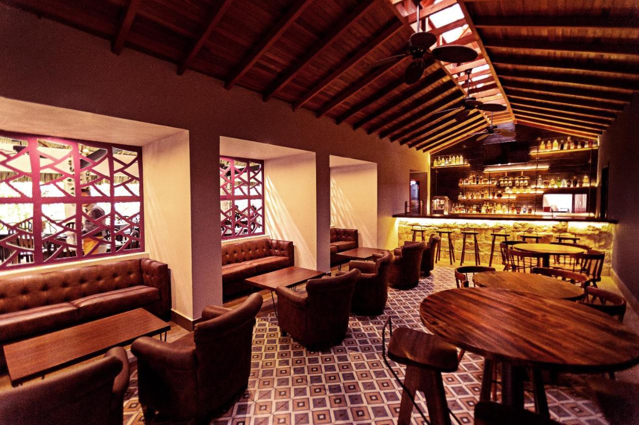 Jungle Lodge Tikal Hostal Εξωτερικό φωτογραφία